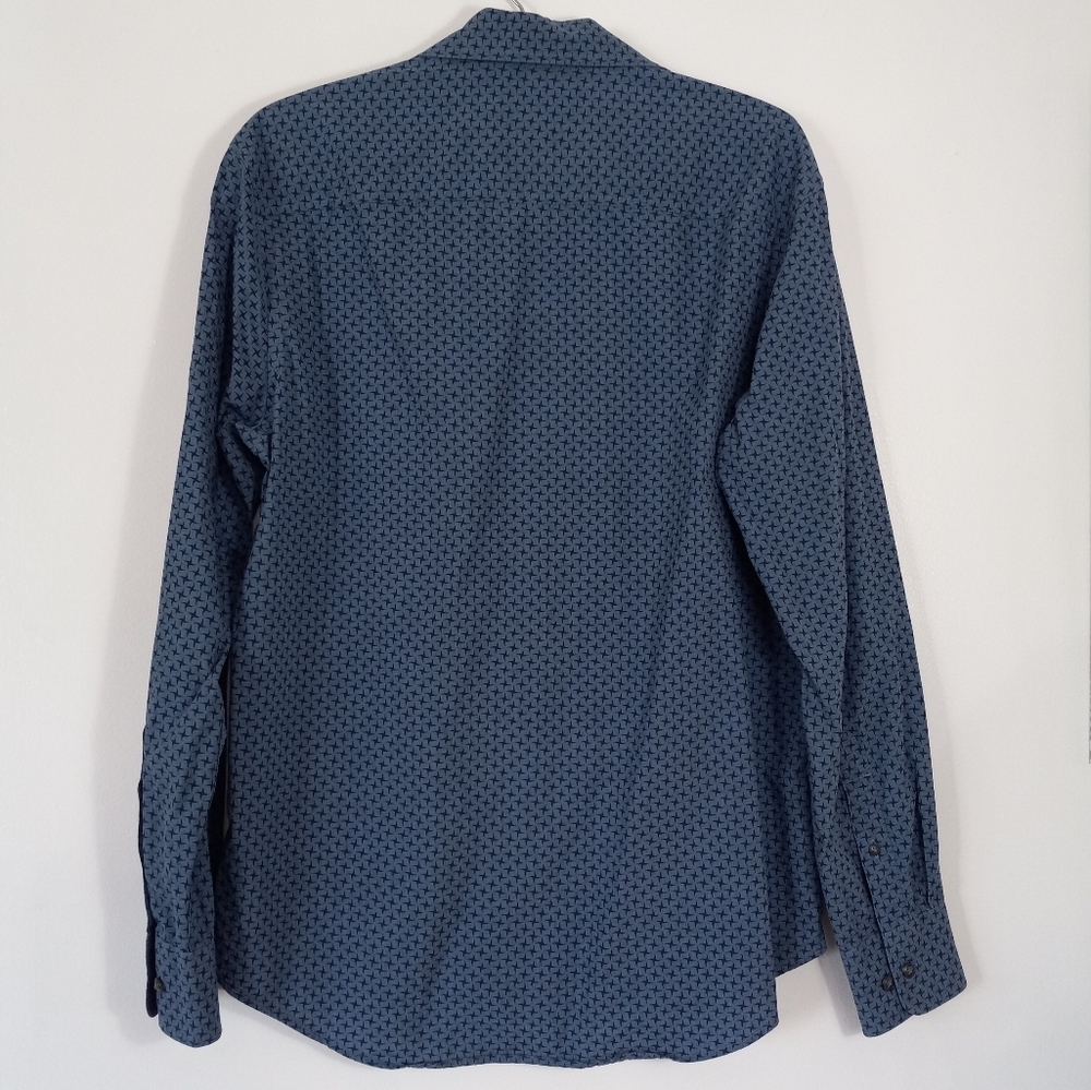 Joseph Abbound, Men's Warehouse,Blue, Deconstructed Stars Pattern Sport Shirt, M - Picture 4 of 9